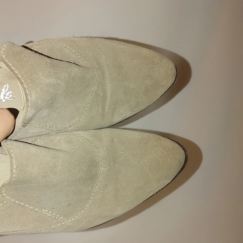 Free People Brady Slip On Loafer Pointed Suede Taupe Tan 38.5 Distressed Leather